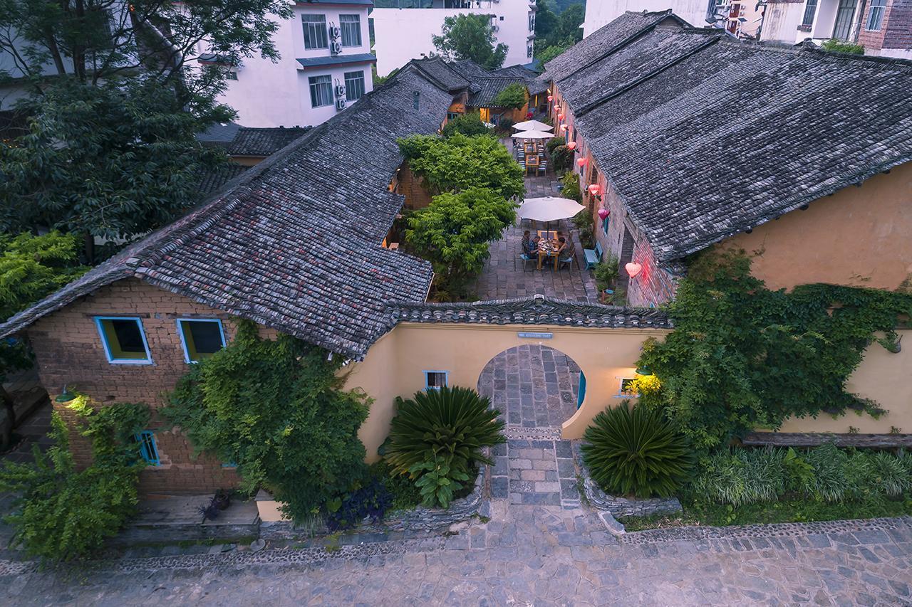 The Giggling Tree Hotel Yangshuo Exterior foto