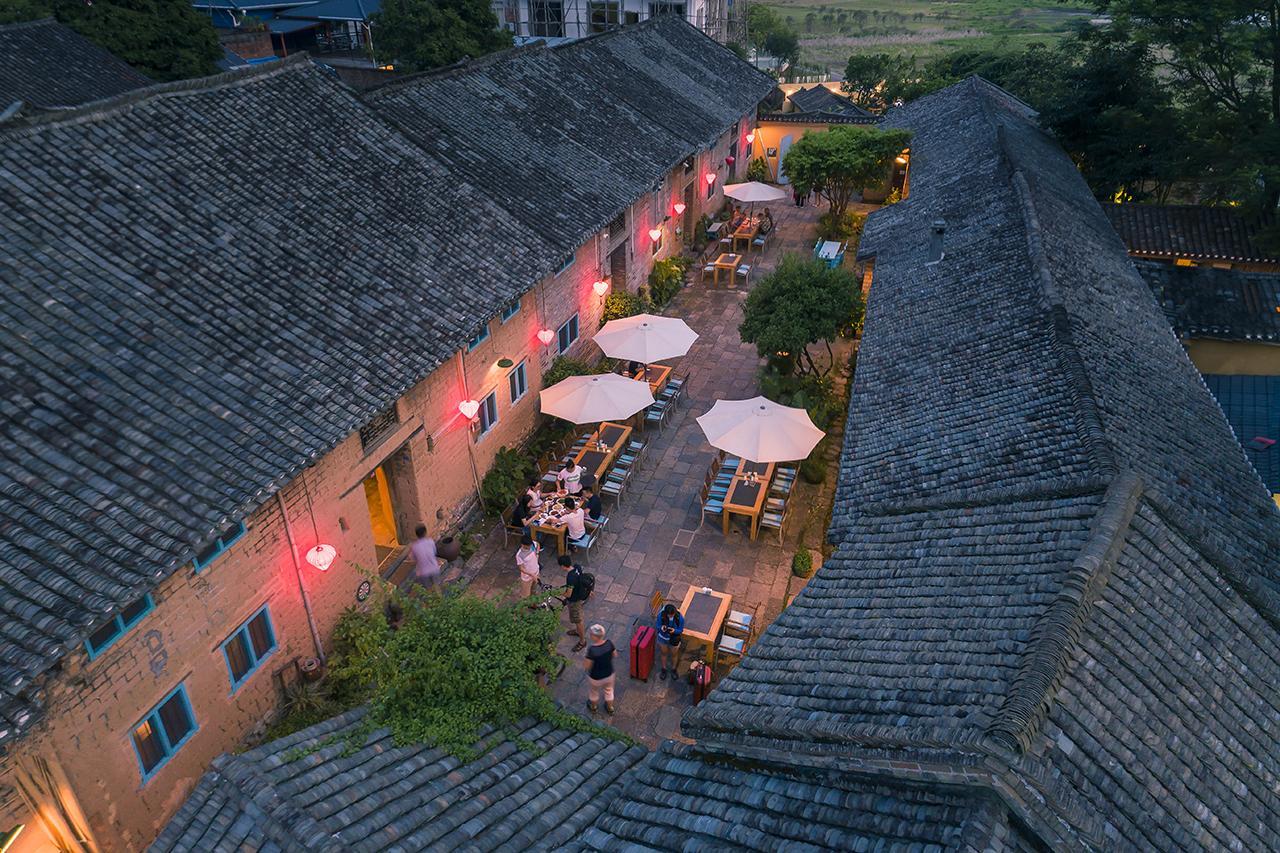 The Giggling Tree Hotel Yangshuo Exterior foto